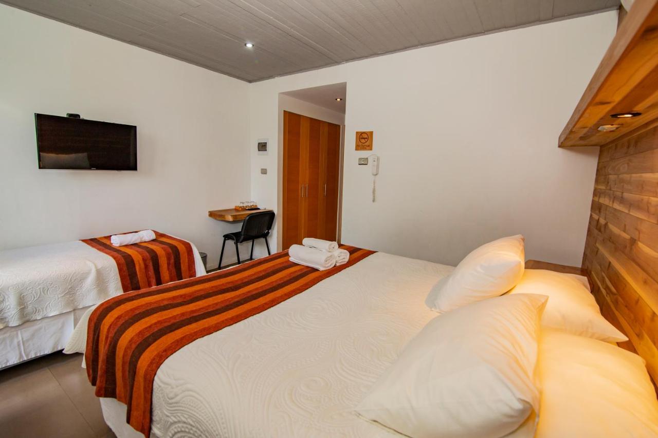 Hotel Cumbres Del Sur Пукон Екстер'єр фото